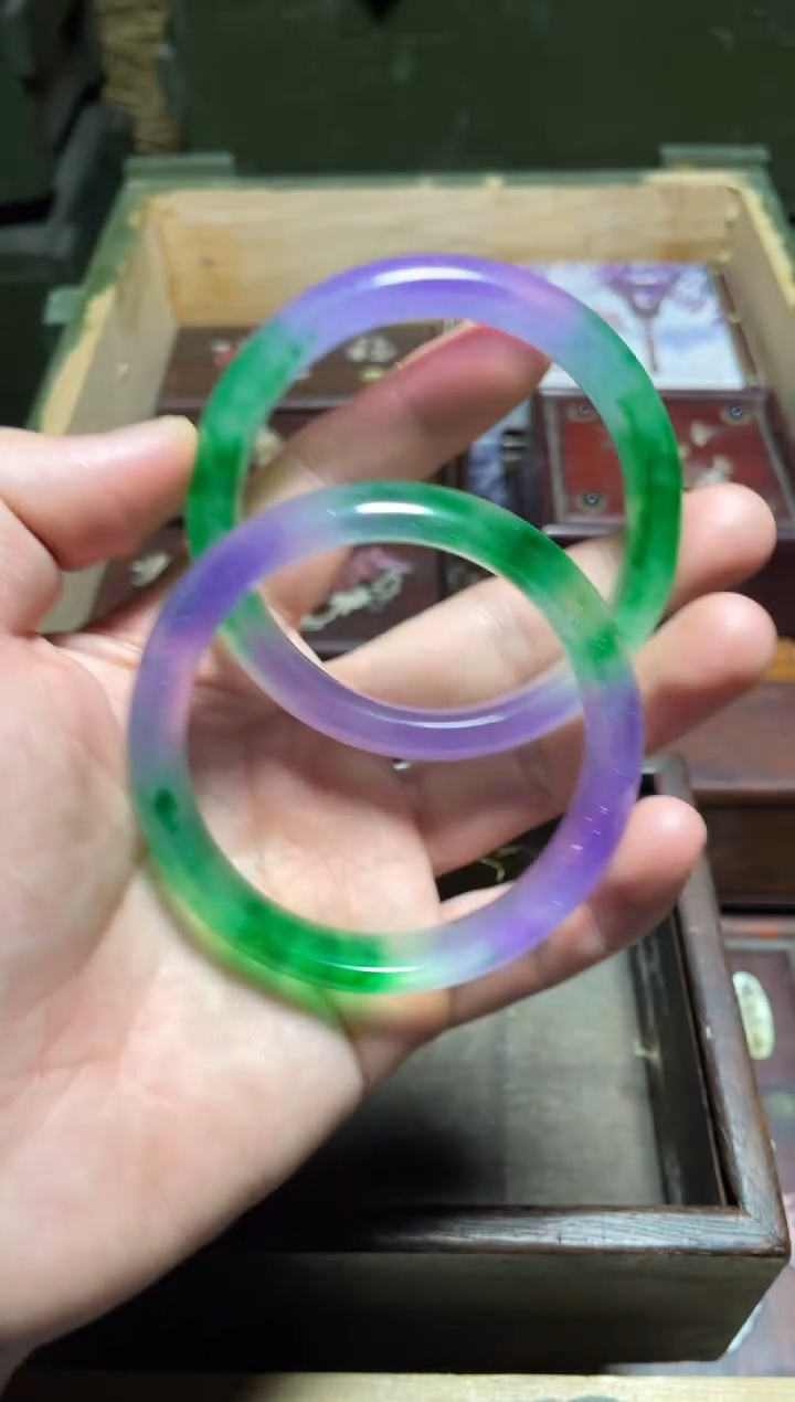 【闪购商品】三色手镯1件随机发