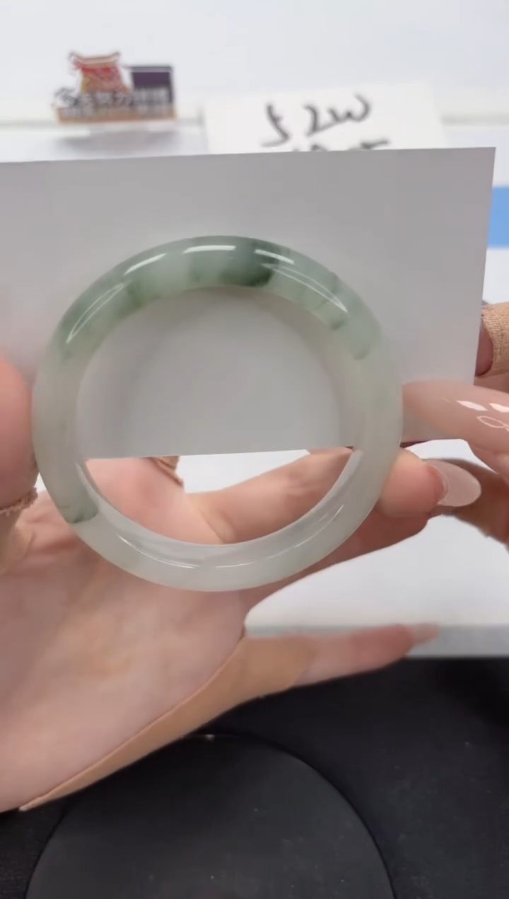 【闪购商品】石英质玉手镯未镶嵌A388-59