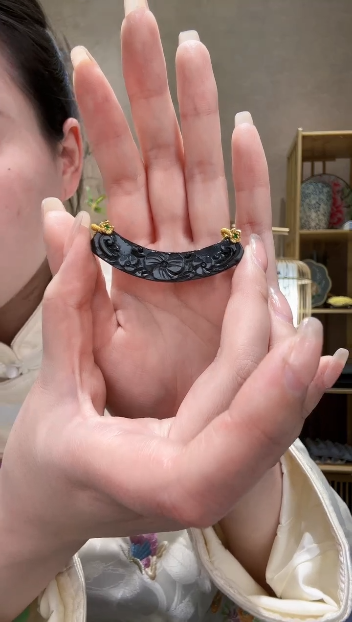 【闪购商品】翡翠颈饰未镶嵌吊坠