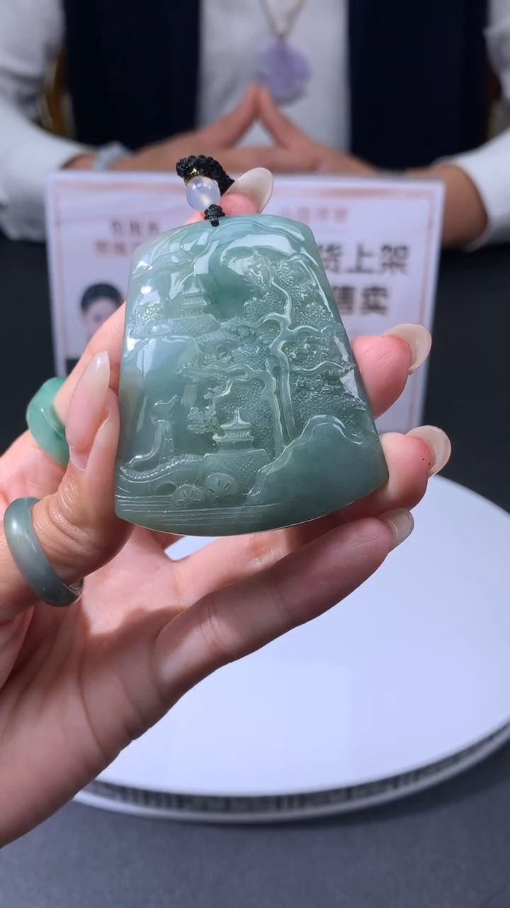 【闪购商品】定制翡翠未镶嵌不退不换CMH1件-A