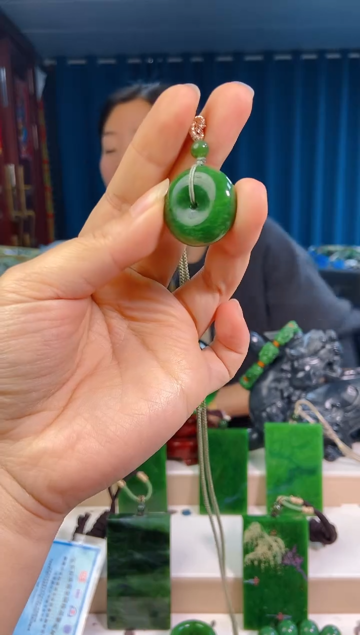 【闪购商品】和田玉挂件未镶嵌1