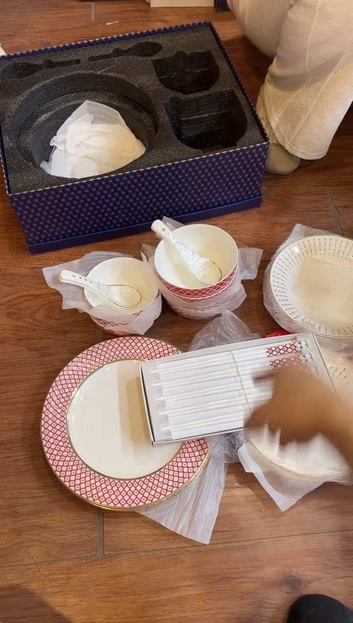 杯鸿辉家品牌瓷器，京东包邮！