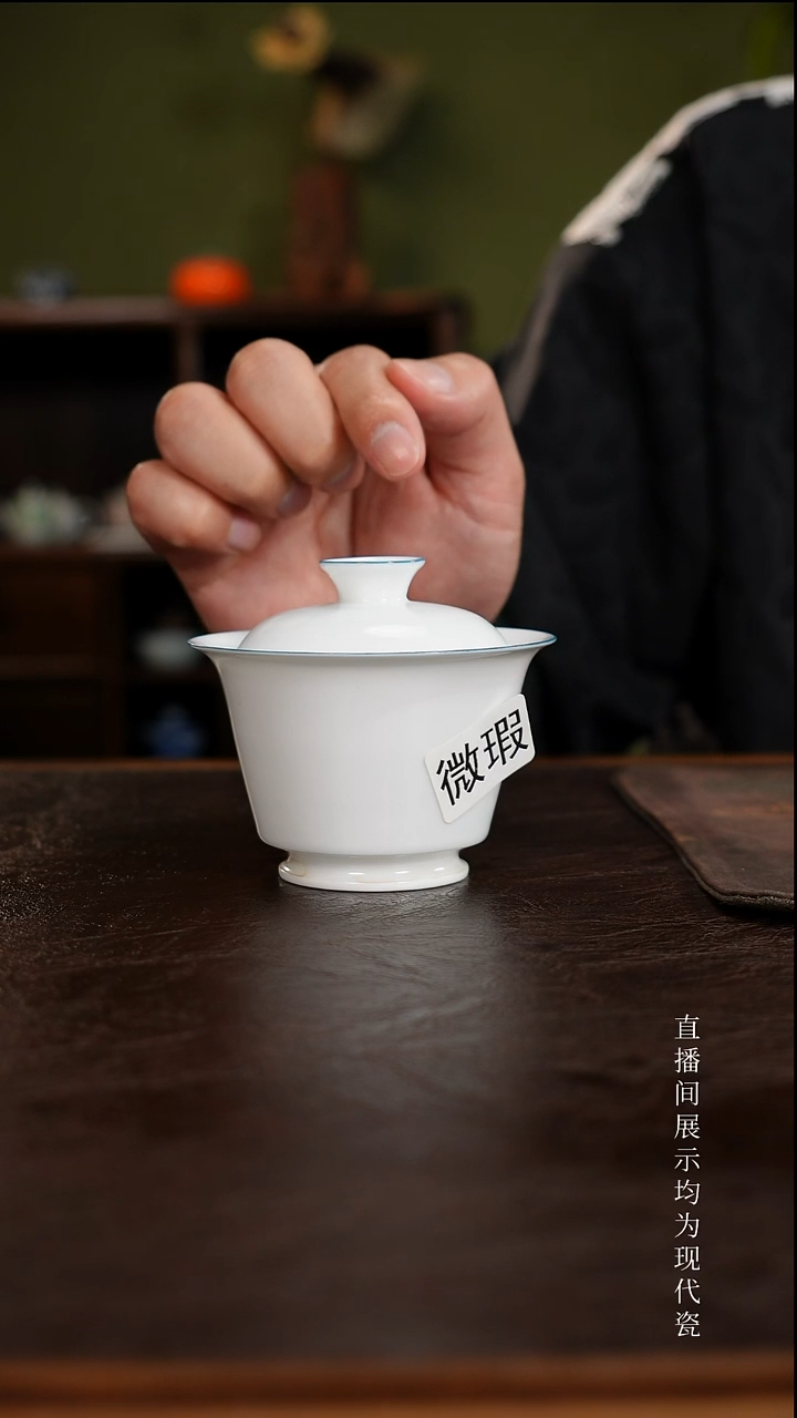 一人，一车，一世界