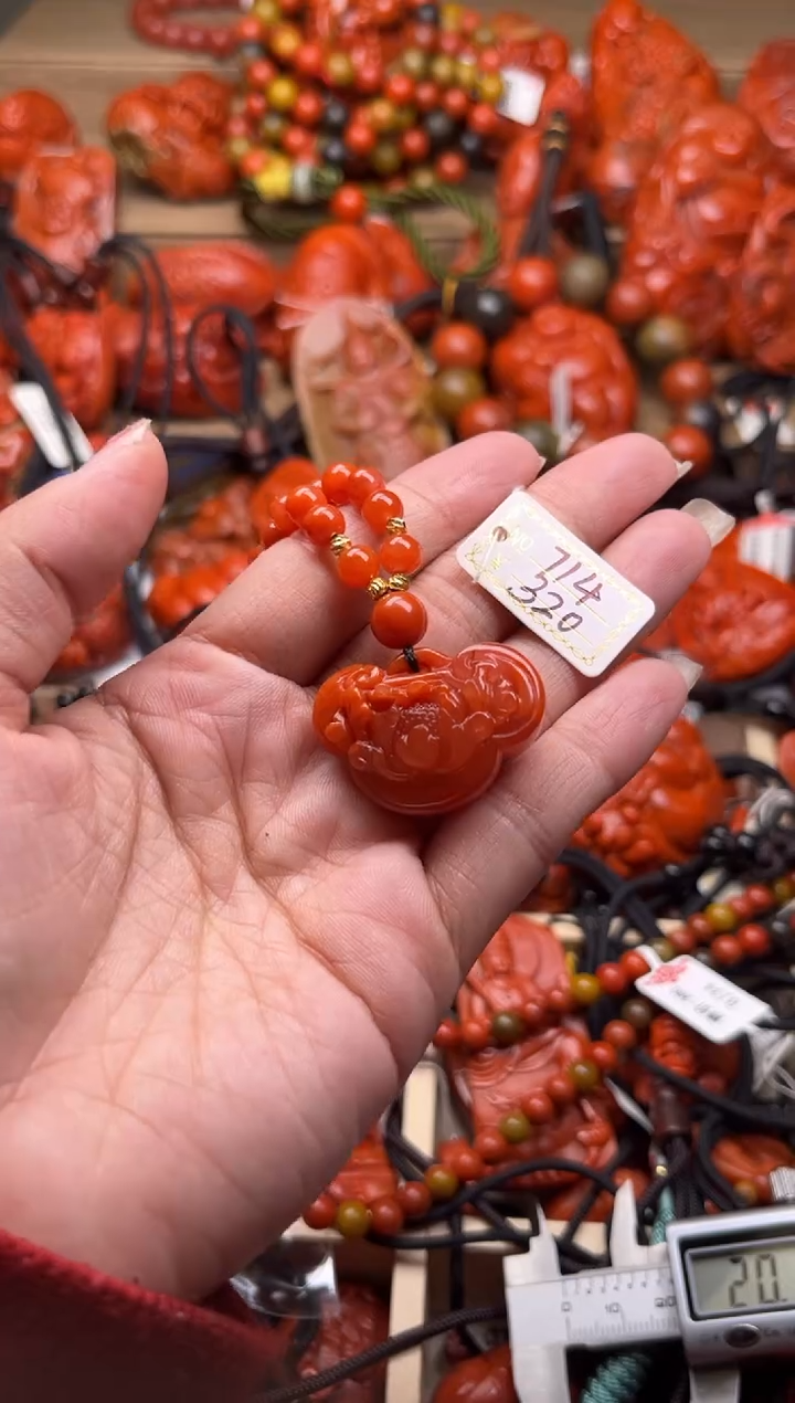 【闪购商品】南红玛瑙珠宝奇石合金714