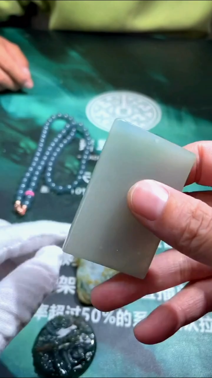 【闪购商品】定制翡翠未镶嵌毛货-不退不换-