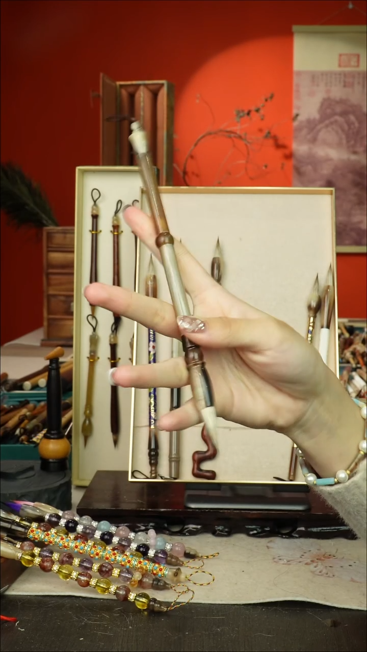 354号闪孤品高货毛笔链接 清水试笔 蘸墨不退