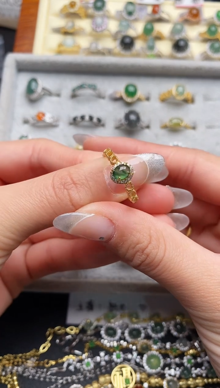 【闪购商品】翡翠戒指银S925镶嵌222222222+7