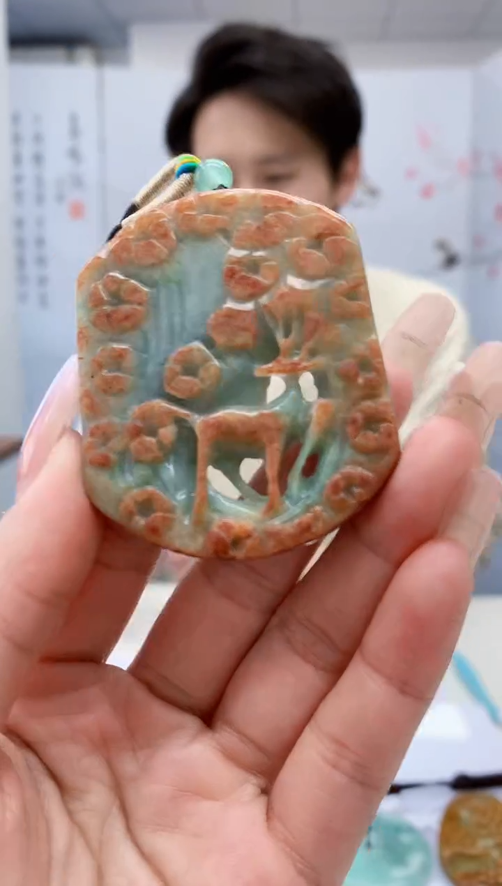 【闪购商品】定制翡翠未镶嵌1502lr-毛货挂件5