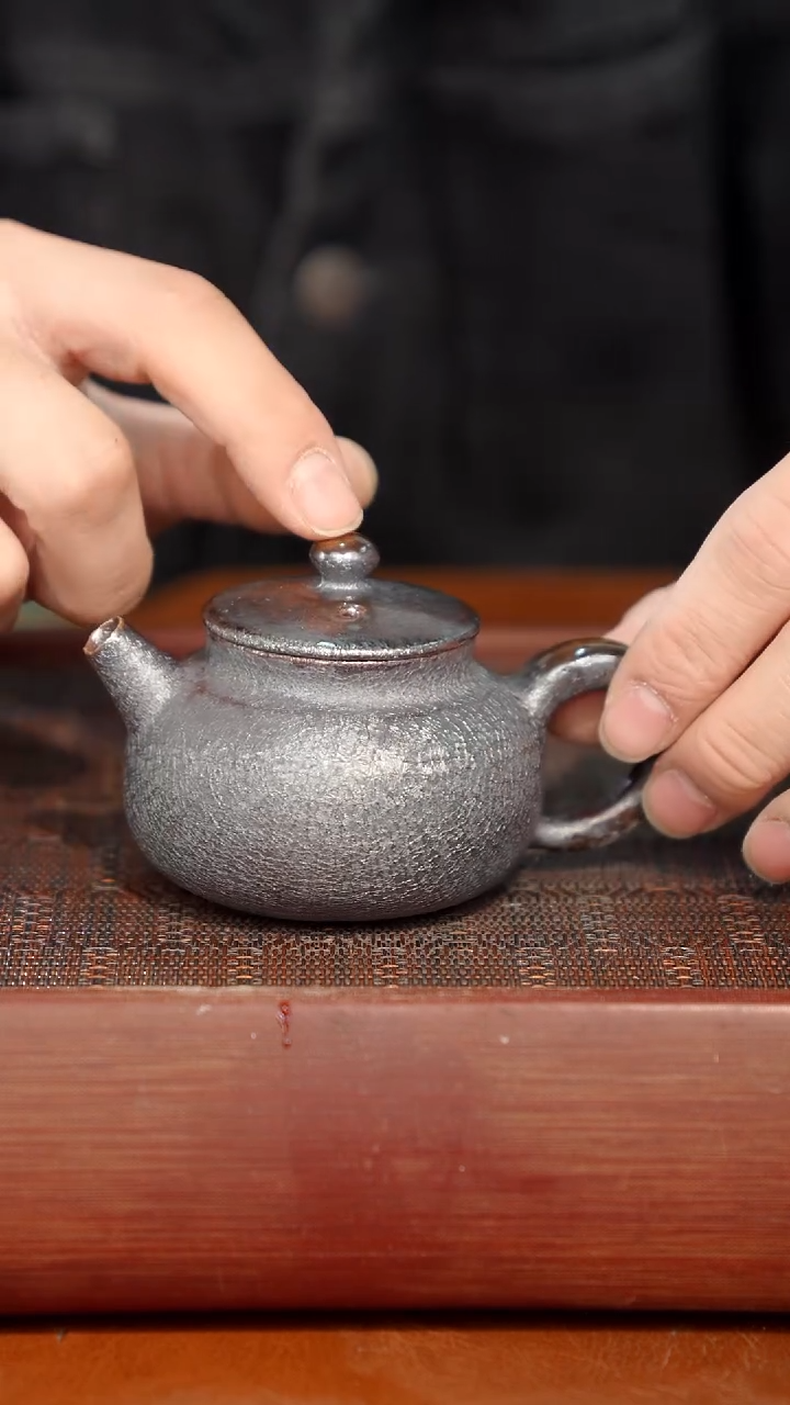 陶瓷奢瓷/瑞寅柴烧茶器（壶）384瑕疵