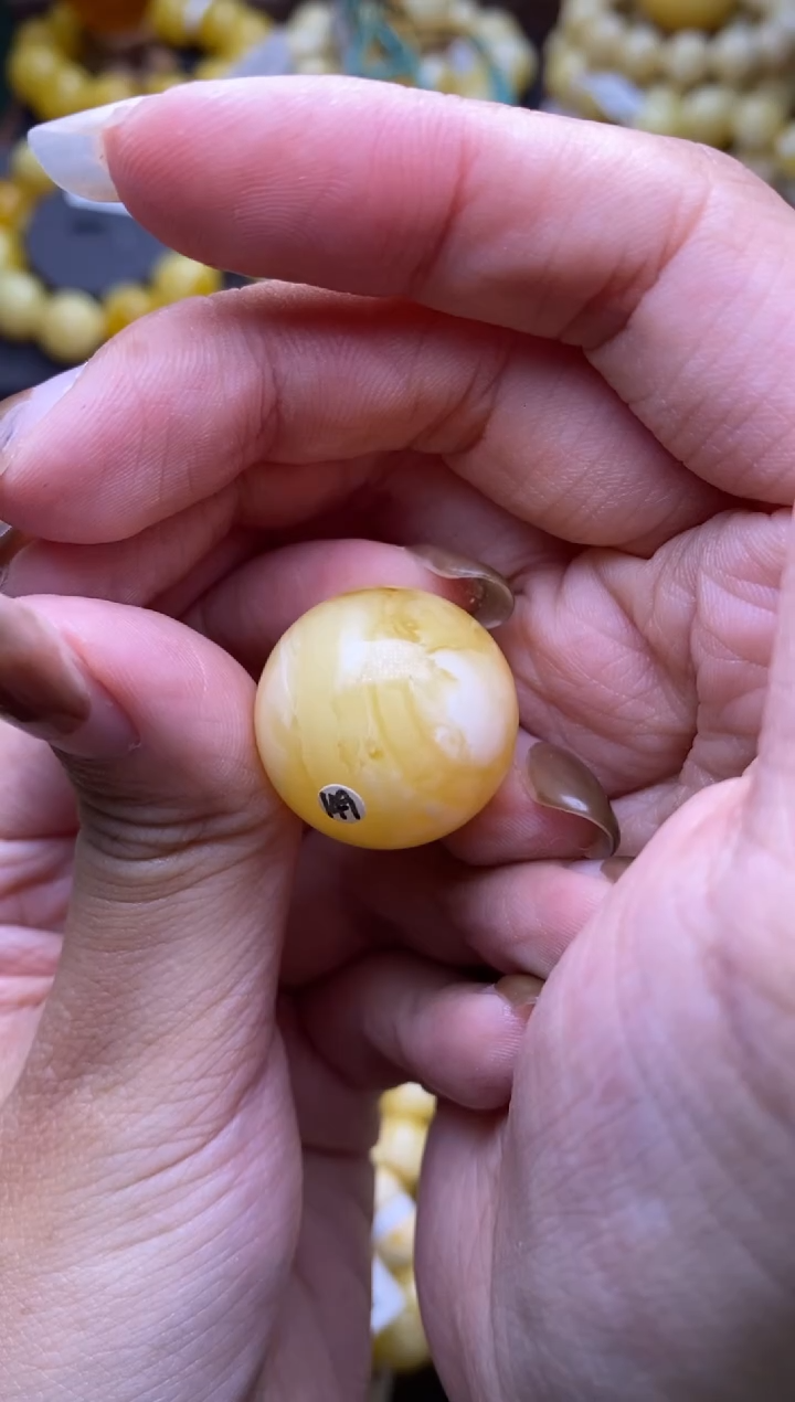 【闪购商品】琥珀裸石未镶嵌大小姐珠宝严选84