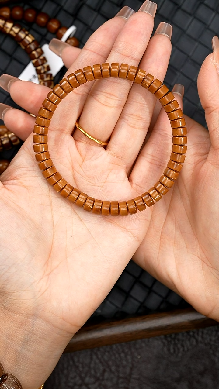 手串紫金鼠7mm                 