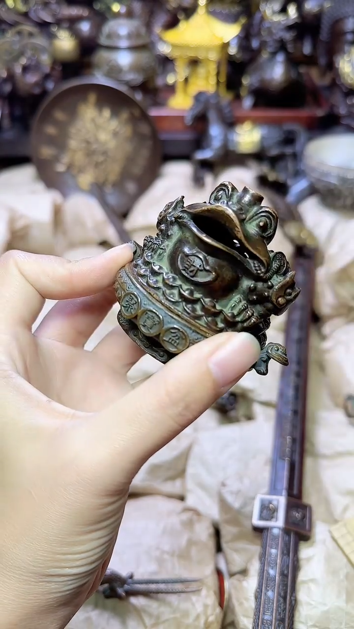 铜器摆件铜器摆件