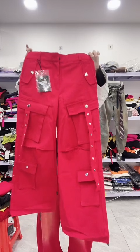 闪电购精品女装181M