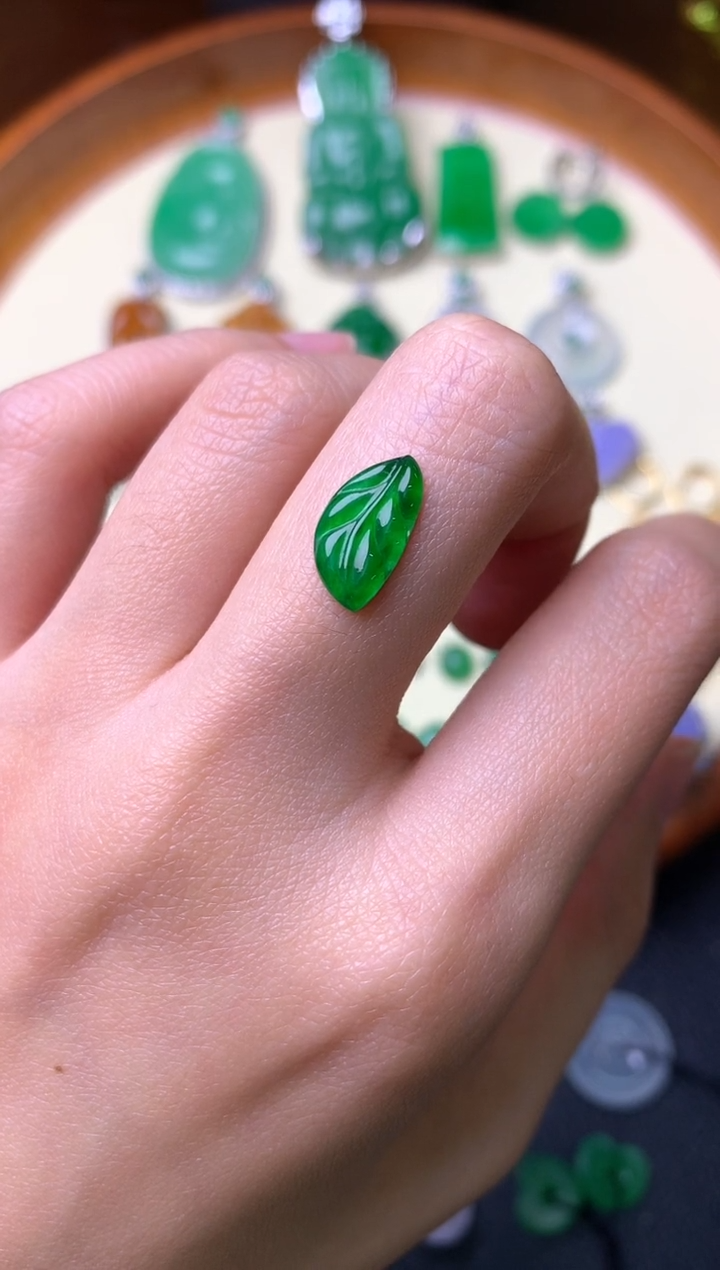 【闪购商品】定制翡翠未镶嵌裸石（镶嵌定制）