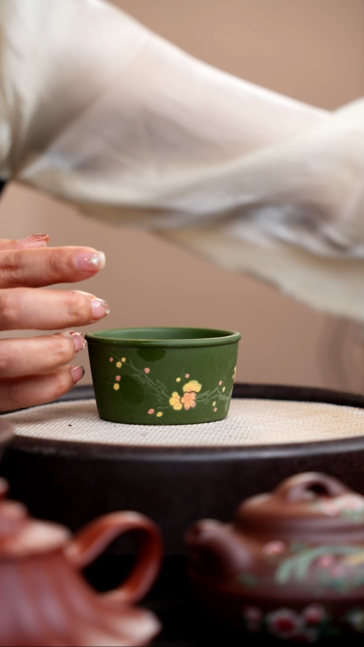 茶壶紫砂民国绿汉瓦杯彩刻梅花