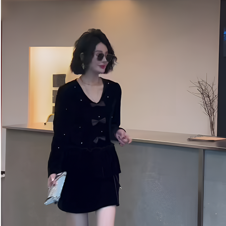 轻熟风时尚丝绒上衣重工蝴蝶结钉钻法式轻奢黑色上衣女装网红长袖