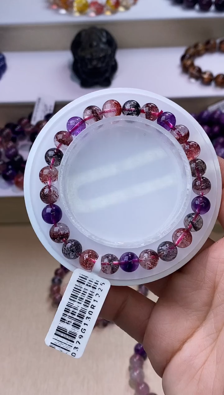 【闪购商品】水晶手链未镶嵌黑加仑超七7m+