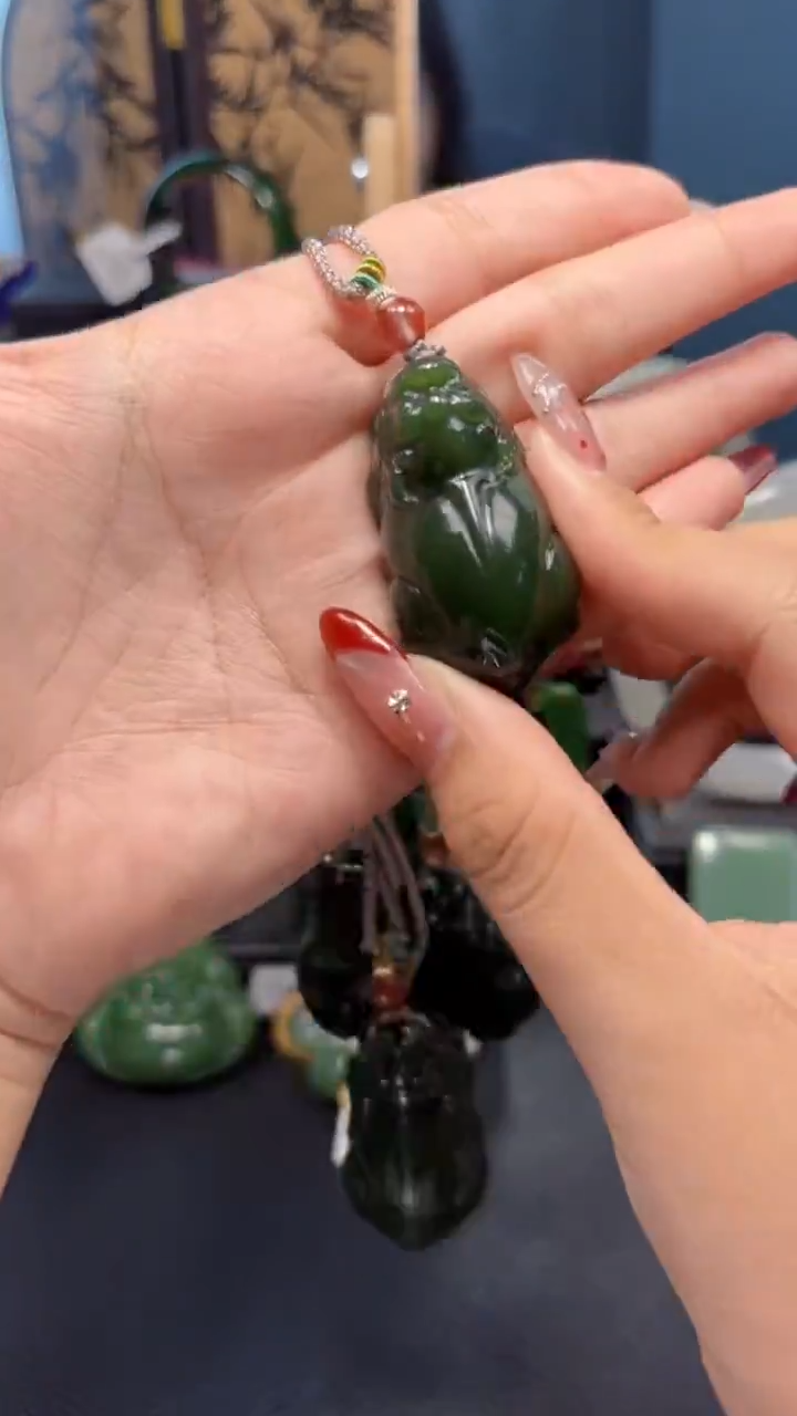 【闪购商品】和田玉（碧玉）吊坠(赠链)未镶嵌1