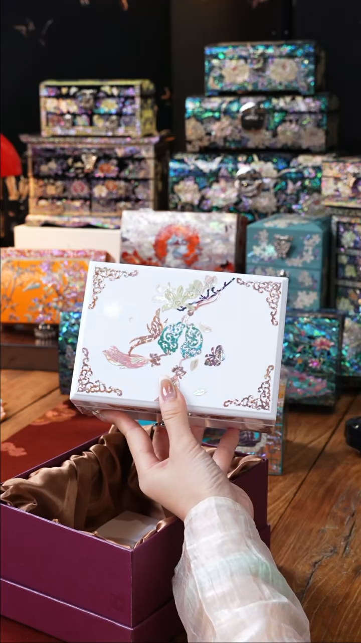 【闪购商品】瓷片豆包儿推荐饰品摆件