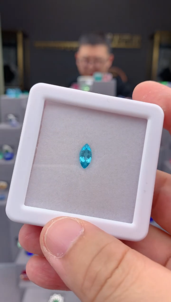 【闪购商品】磷灰石裸石未镶嵌1.1ct  磷灰石