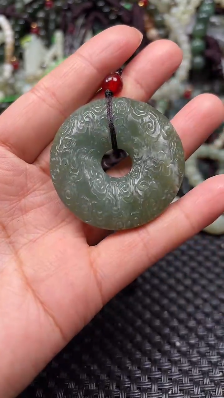 【闪购商品】和田玉颈饰未镶嵌.