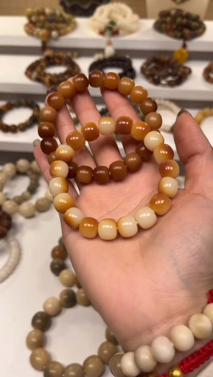 【闪购商品】白玉菩提吊坠卡11下播福利手串一个