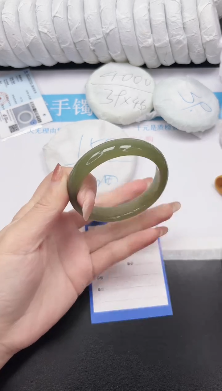 未镶嵌手镯石英质玉123-58.7SHS