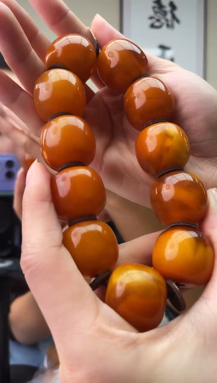 琥珀未镶嵌珠宝奇石T099 24假一罚十，多样性发一件