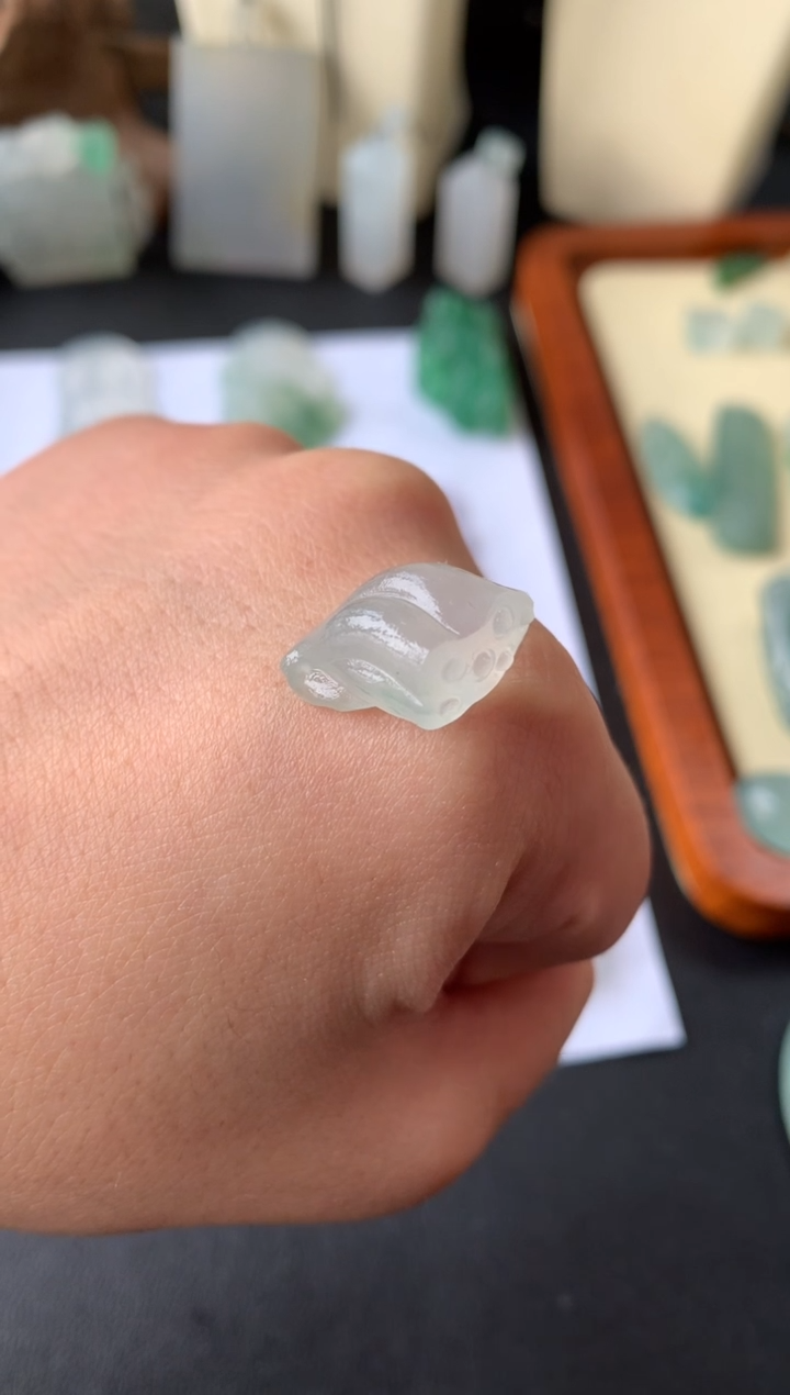 【闪购商品】定制翡翠未镶嵌翡翠