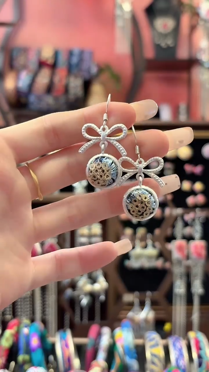 织绣 云织谣民族风精美饰品   276