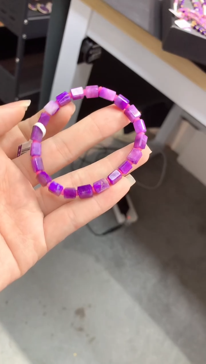 未镶嵌苏纪石（舒俱来）.手串