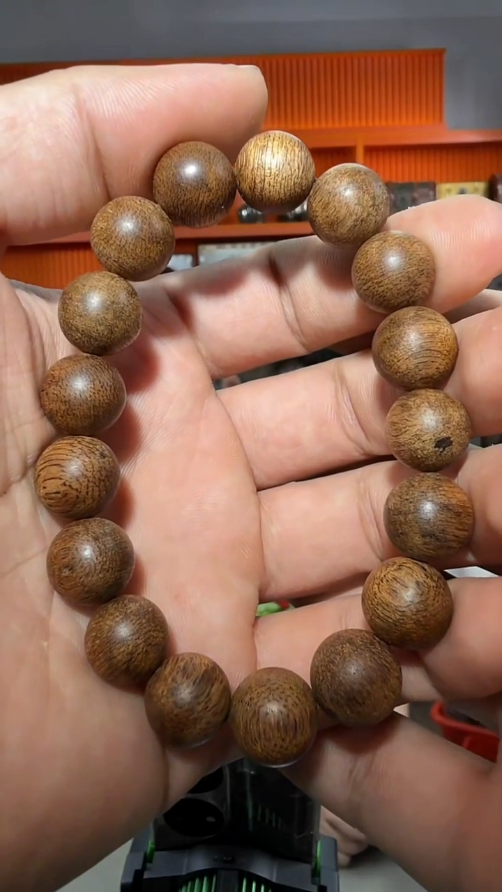 沉香手串112号单圈顺化红土1.2多样性发一