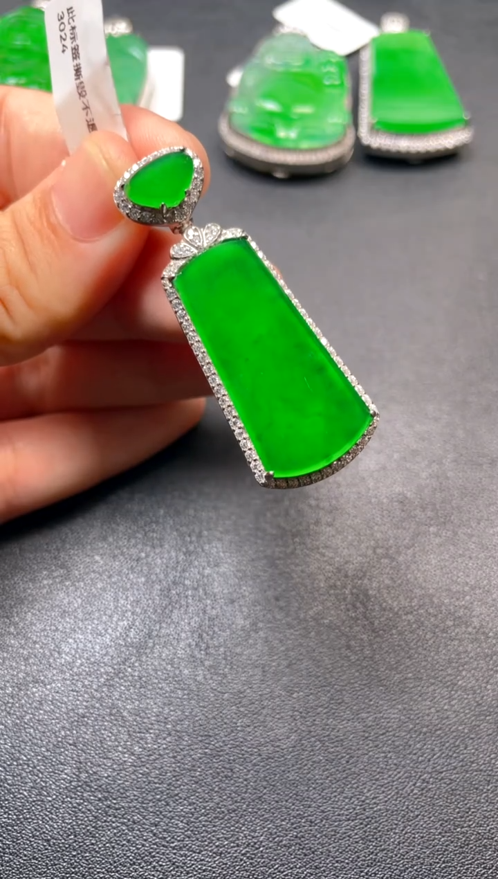 吊坠(不含链)银S925镶嵌翡翠吊坠