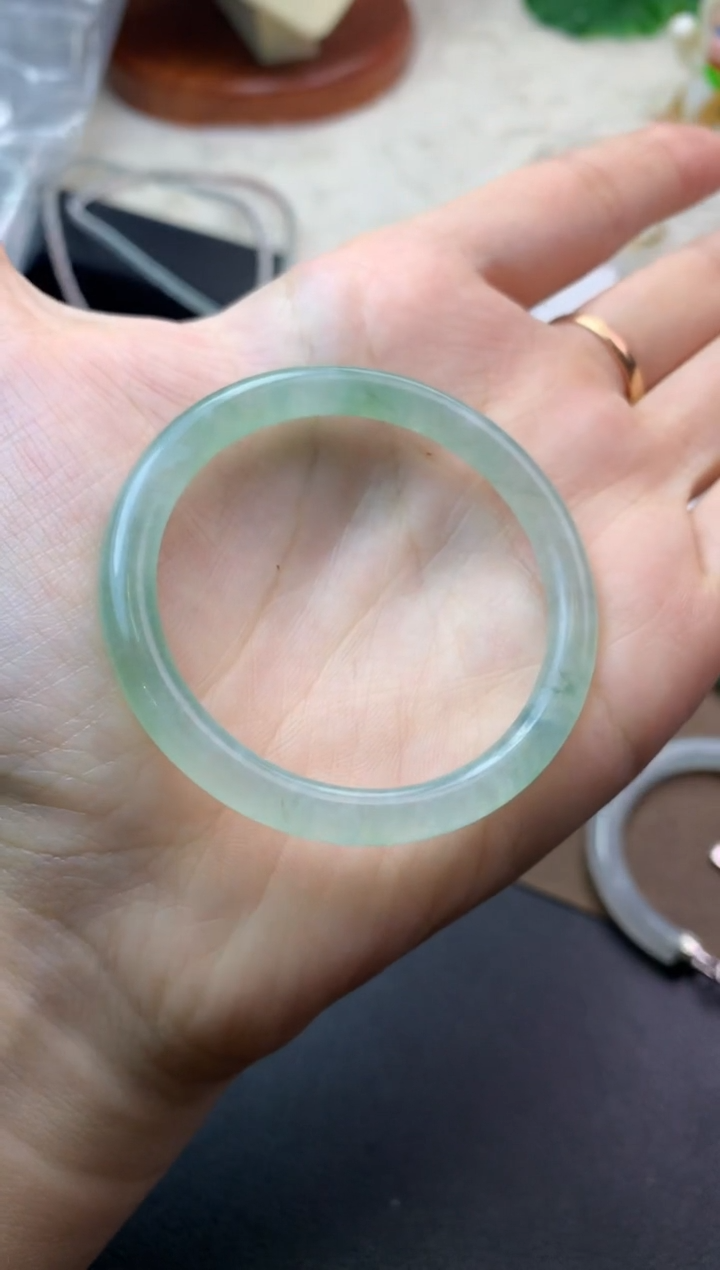 未镶嵌定制翡翠毛货