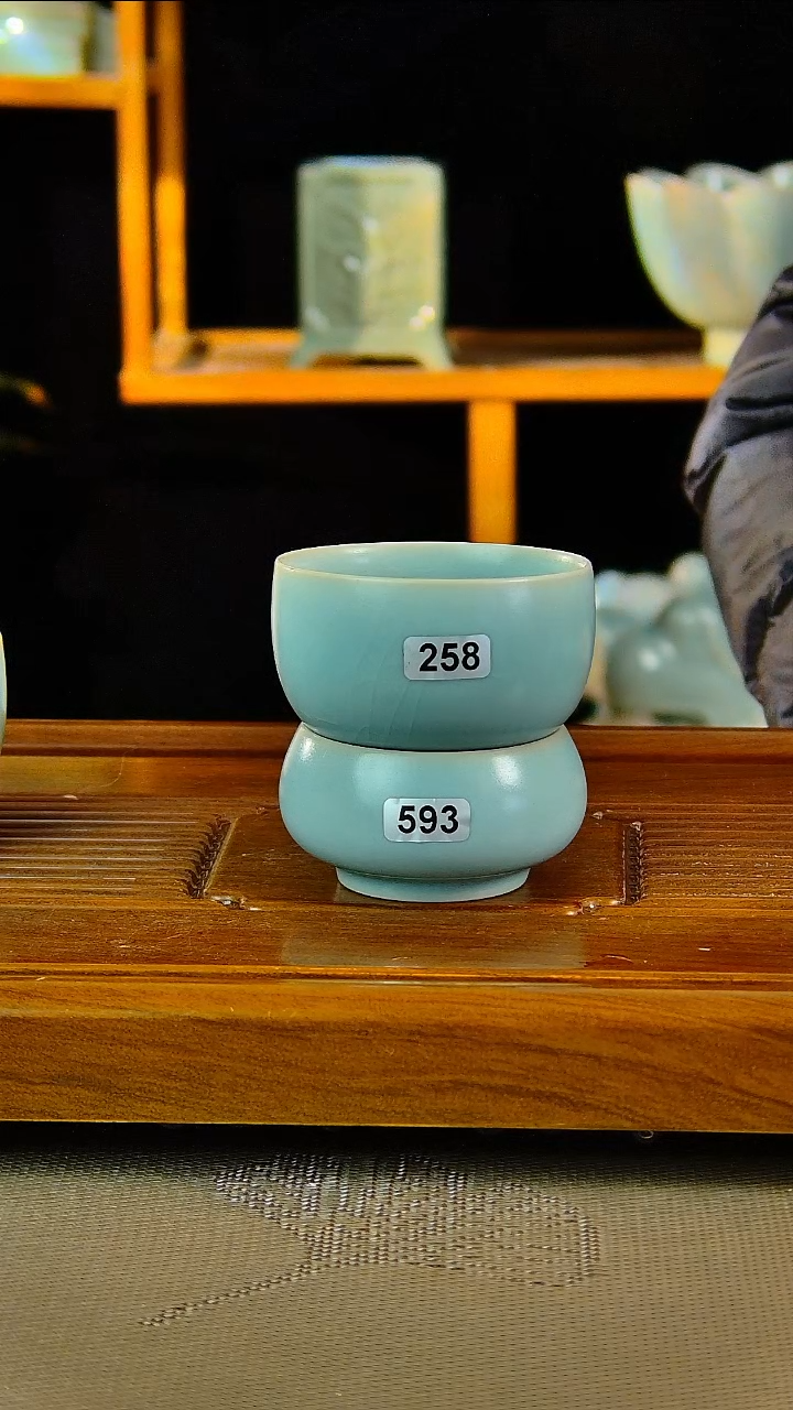 【闪购商品】婷婷专属闪购原款原釉汝瓷福利杯两个