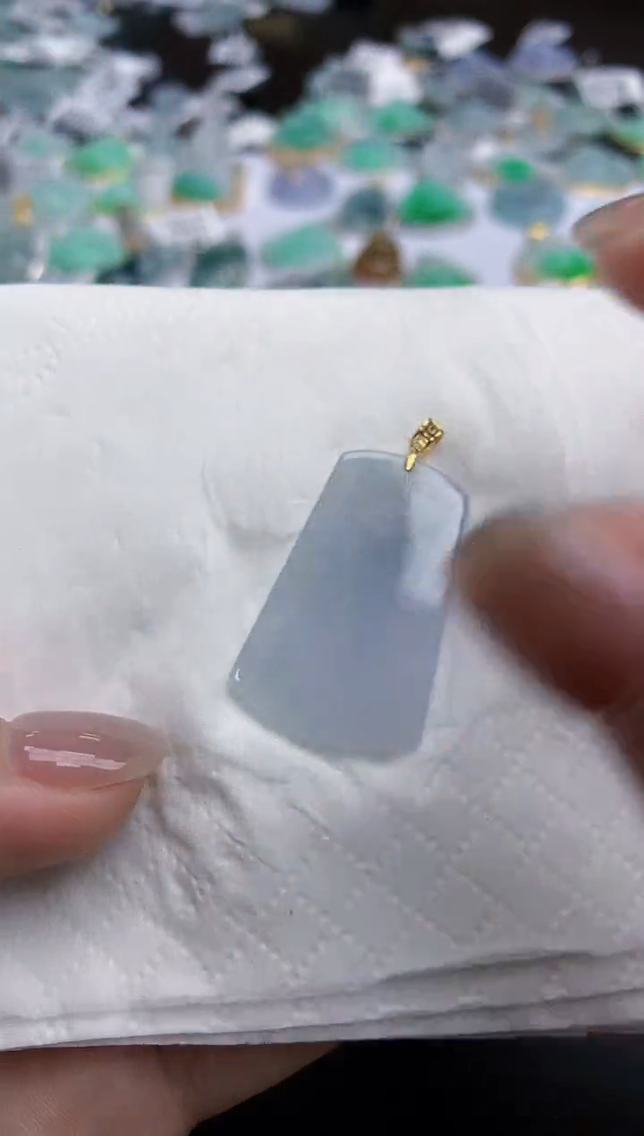 【闪购商品】翡翠颈饰18K金镶嵌天然缅甸翡翠A货