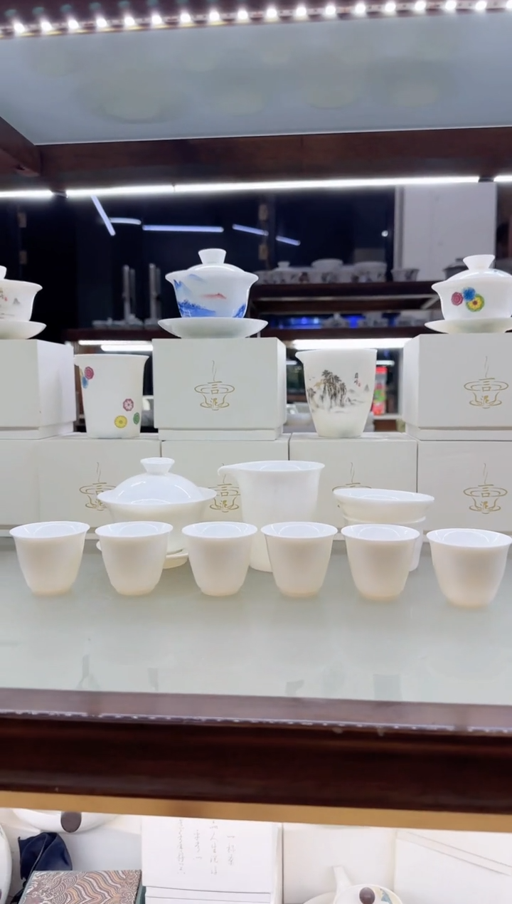 【闪购商品】瓷片言泥言泥言泥@YN115