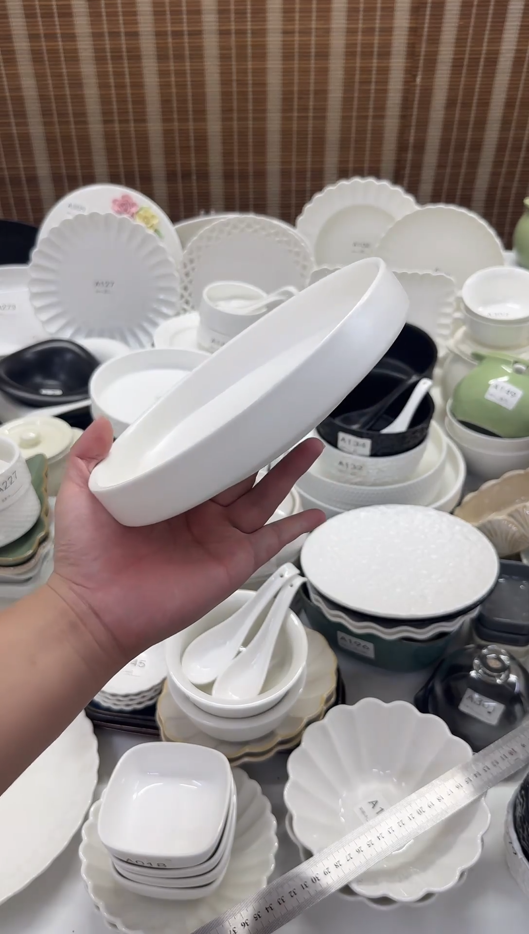 瓷片微瑕仓库清仓福利8英寸