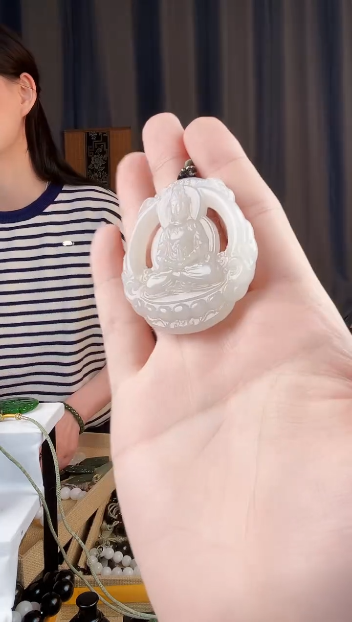 颈饰未镶嵌和田玉拍一发一，多样性发货