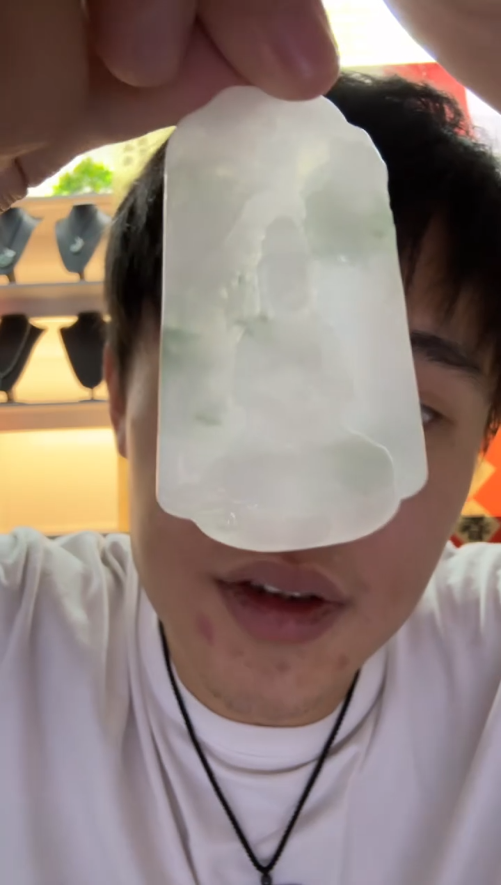 【闪购商品】翡翠颈饰未镶嵌天然翡翠A货孤品一件