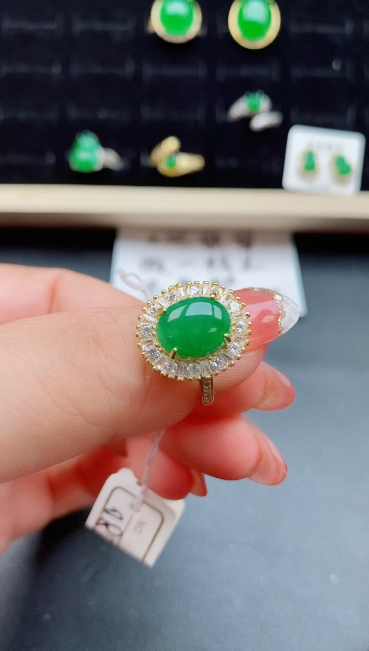 【闪购商品】翡翠戒指银S925镶嵌850850