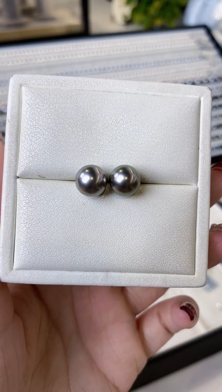 【闪购商品】海水珍珠耳饰18K金镶嵌9-10大溪地黑珍珠耳饰