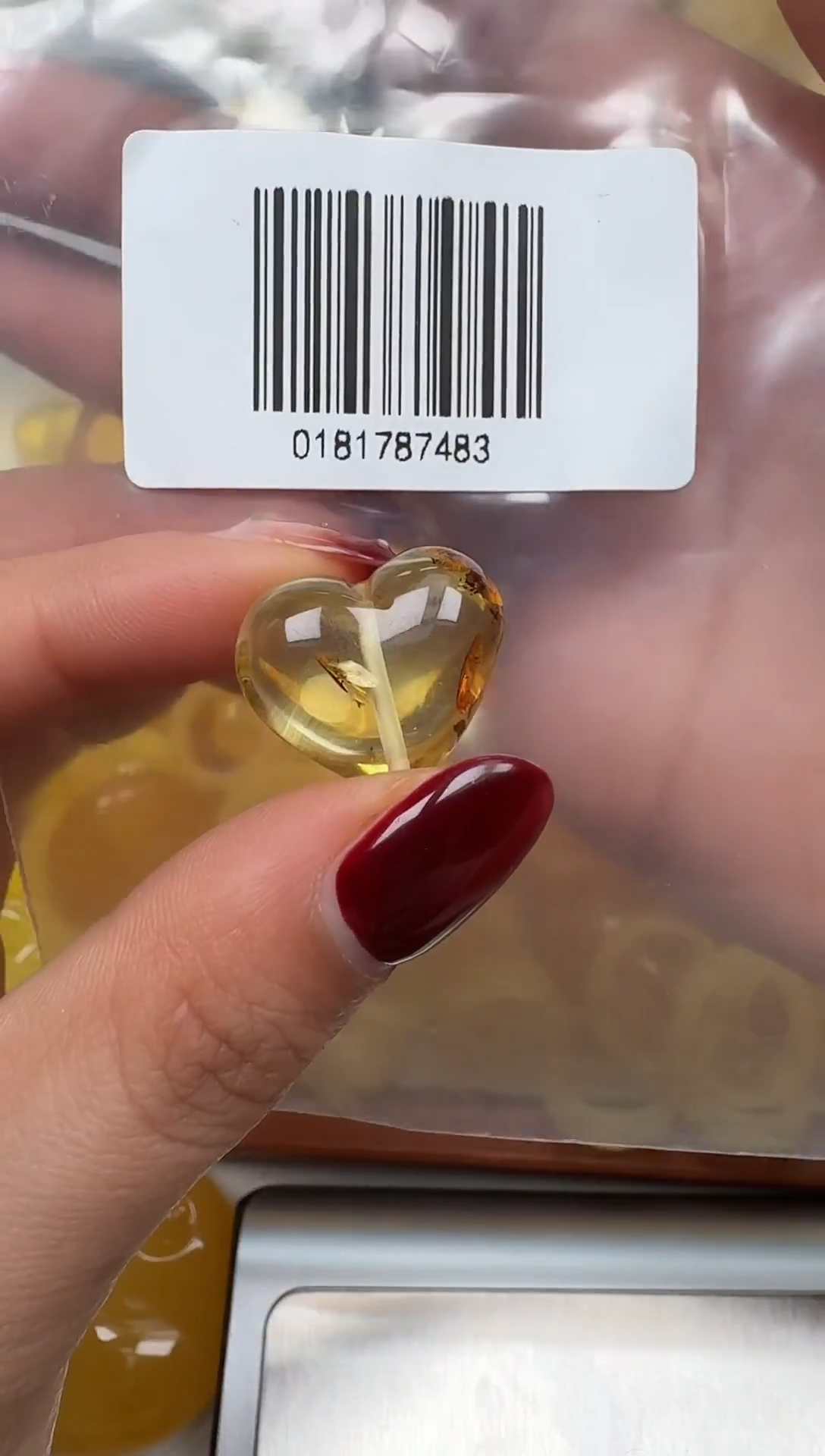 裸石琥珀未镶嵌如图