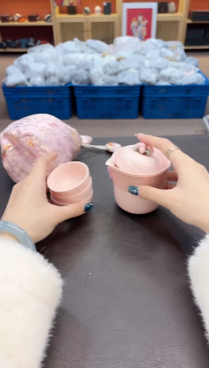 【闪购商品】摆件瓷SC1111111111111