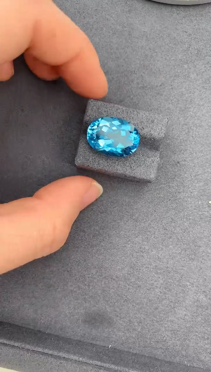 【闪购商品】托帕石裸石未镶嵌18ct托帕石