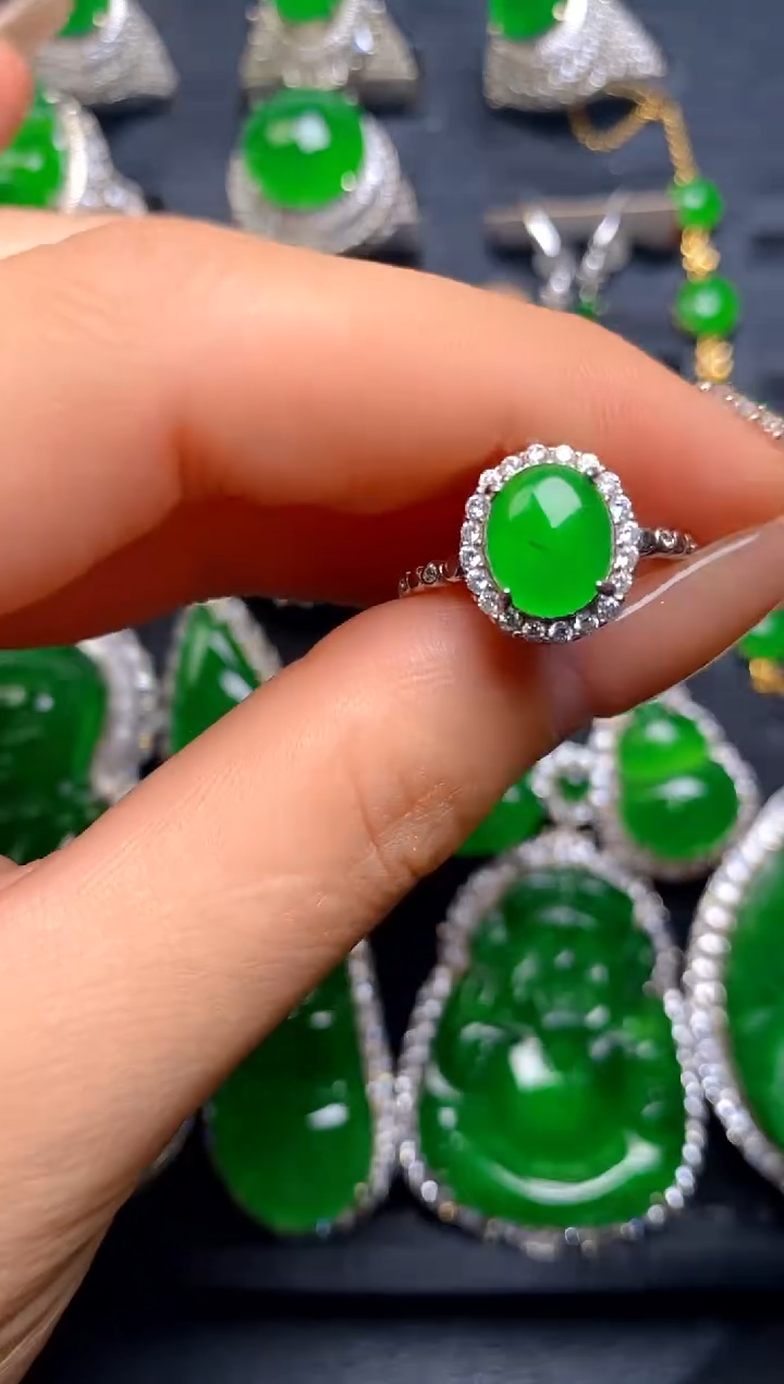 【闪购商品】翡翠戒指银S925镶嵌女戒