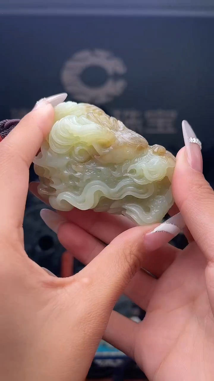 未镶嵌和田玉挂件1