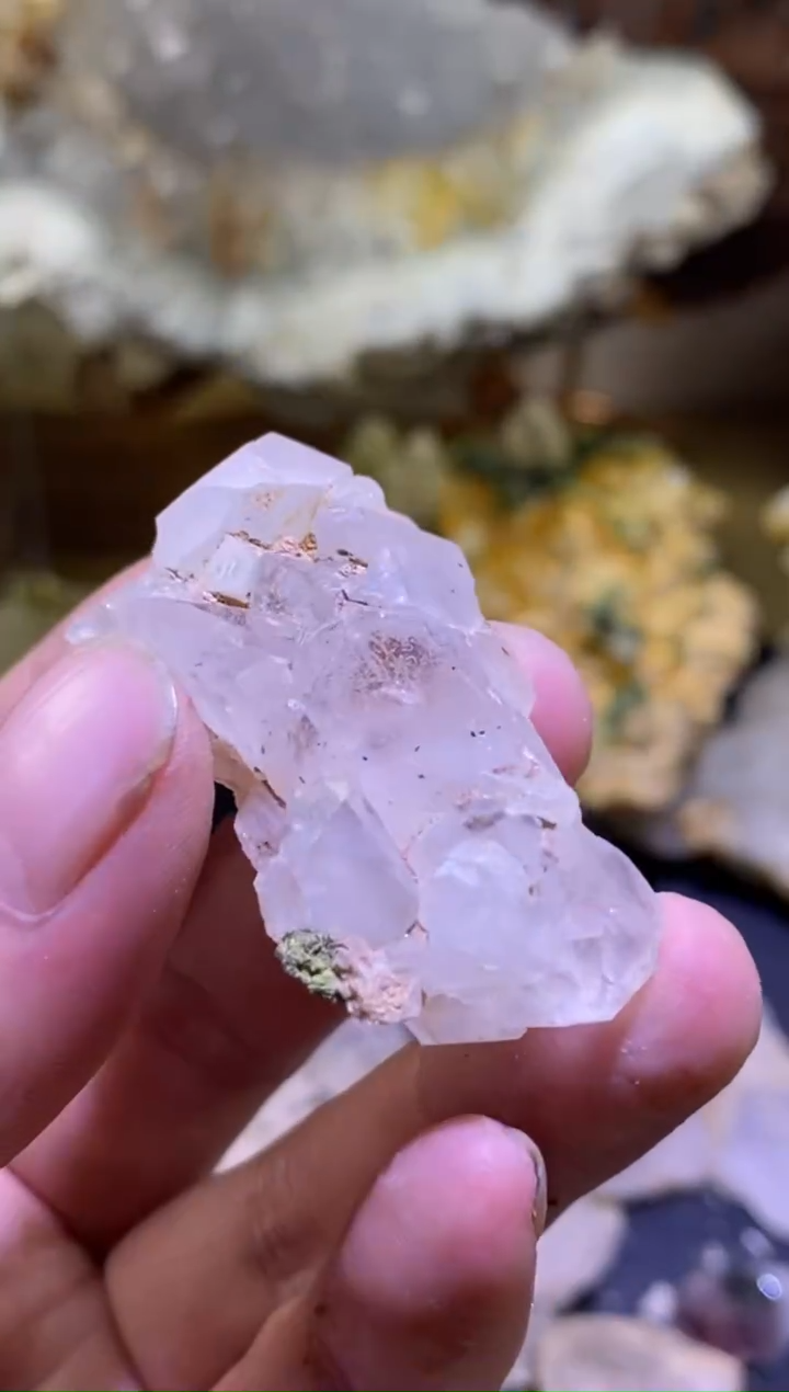 未镶嵌珠宝半成品水晶31号四川美姑超七花园水晶