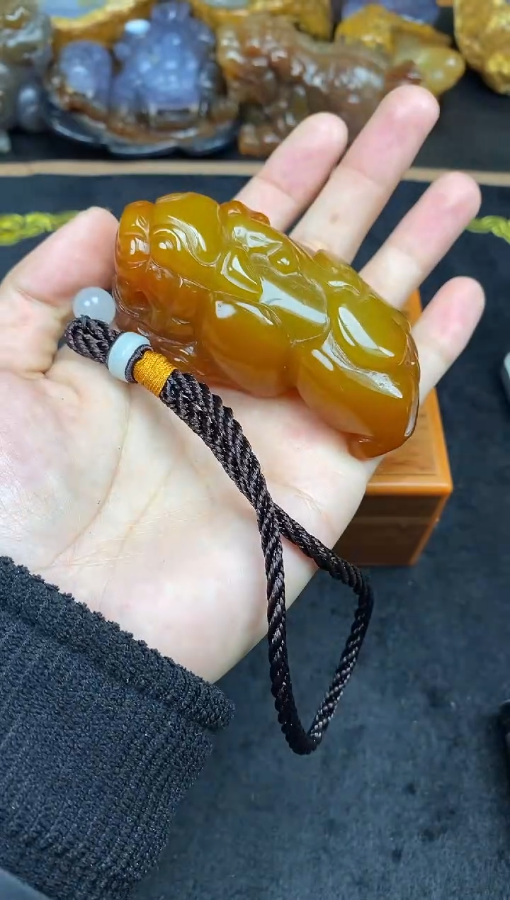 未镶嵌玛瑙/玉髓珠宝奇石粤****P0