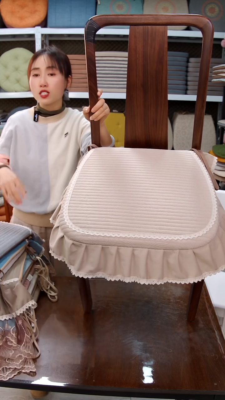 布布横条细绒：米色8个